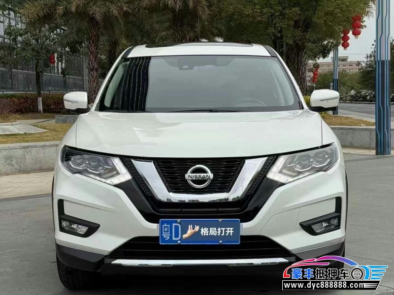 25年日产奇骏轿车抵押车出售