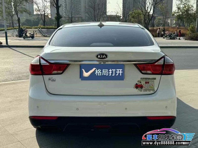 17年起亚K3轿车抵押车出售