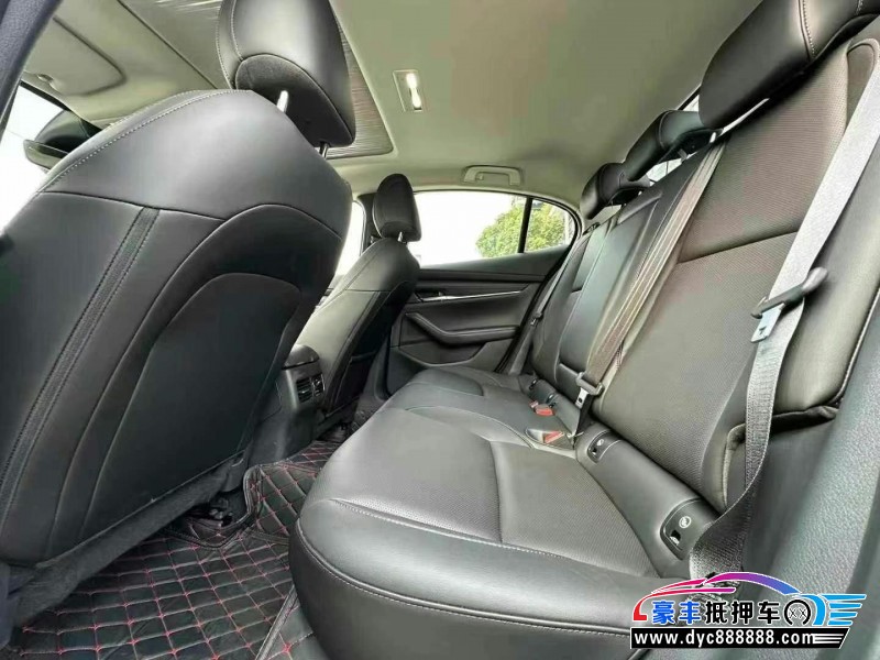 24年马自达昂克赛拉轿车抵押车出售