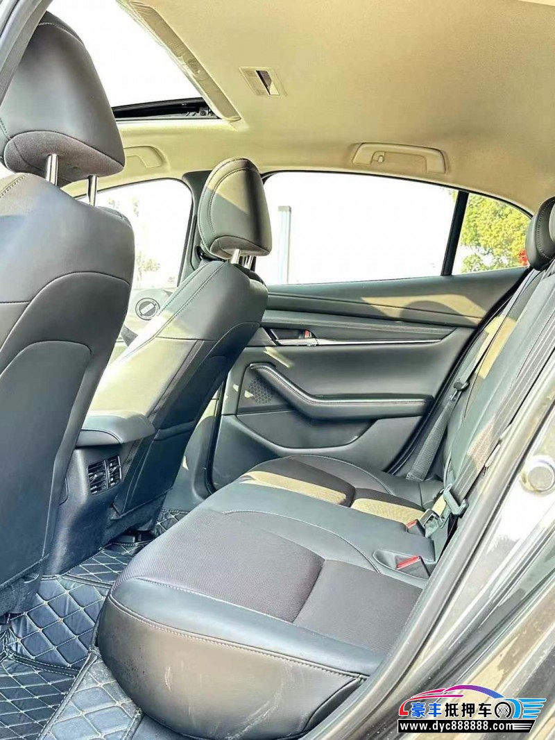 22年马自达昂克赛拉轿车抵押车出售