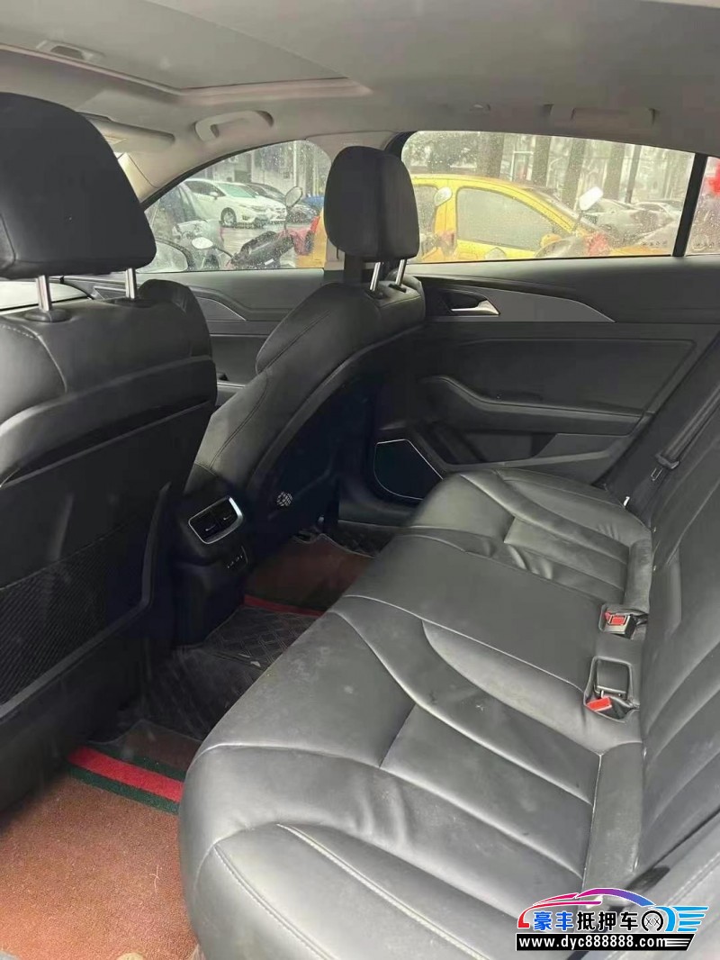 20年红旗H5轿车抵押车出售