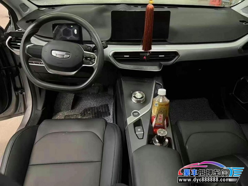 24年吉利几何轿车抵押车出售