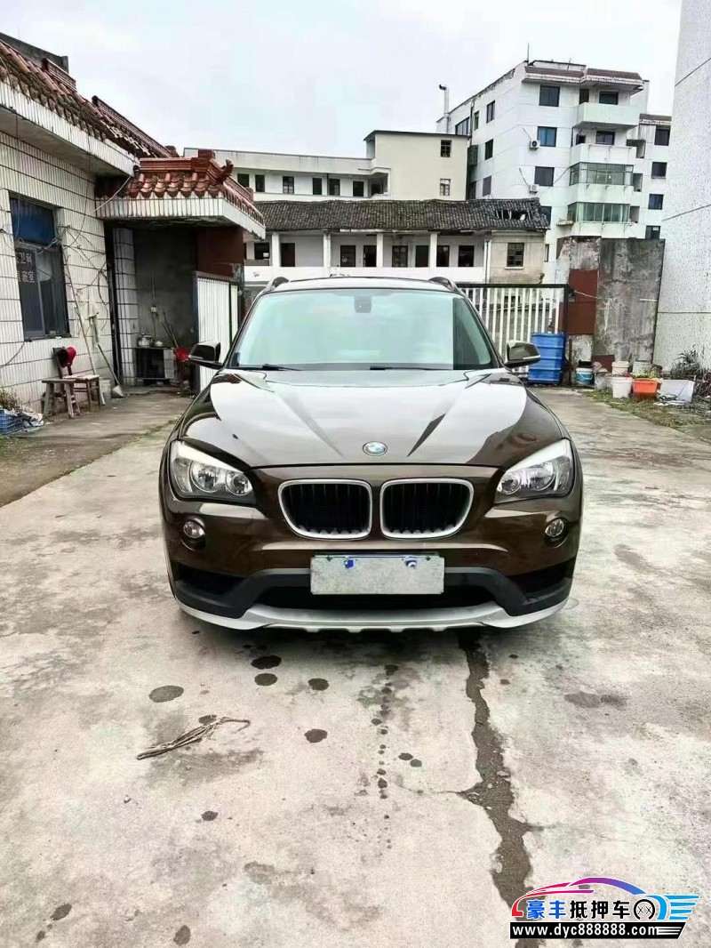 15年宝马X1轿车抵押车出售