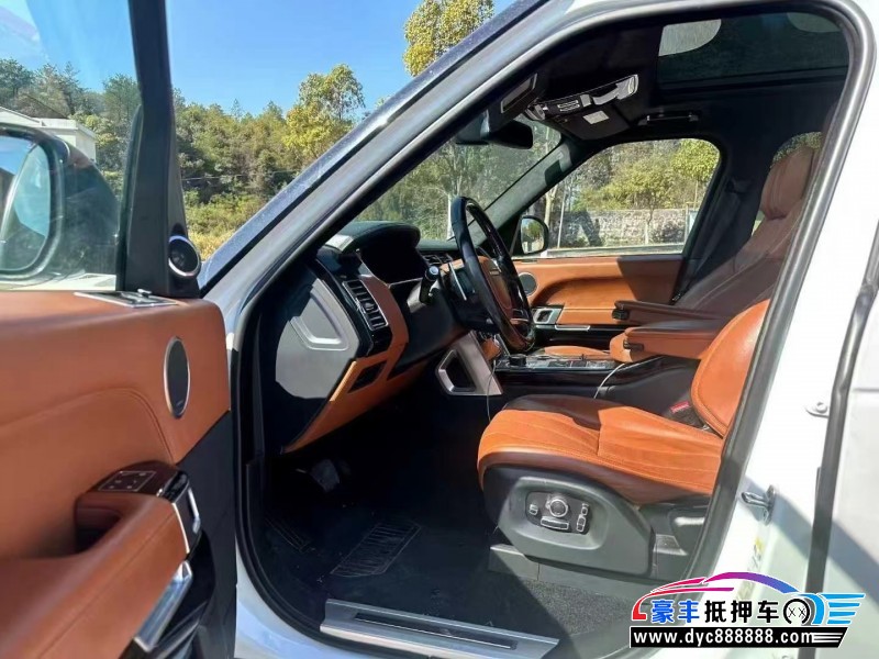 17年路虎揽胜行政轿车抵押车出售