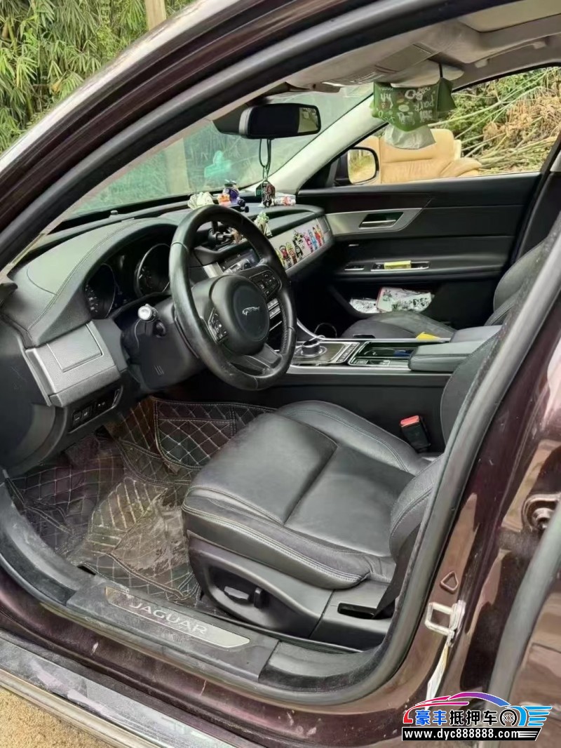 17年捷豹XFL轿车抵押车出售