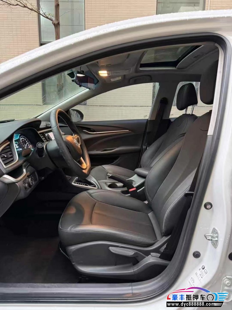 21年别克英朗轿车抵押车出售