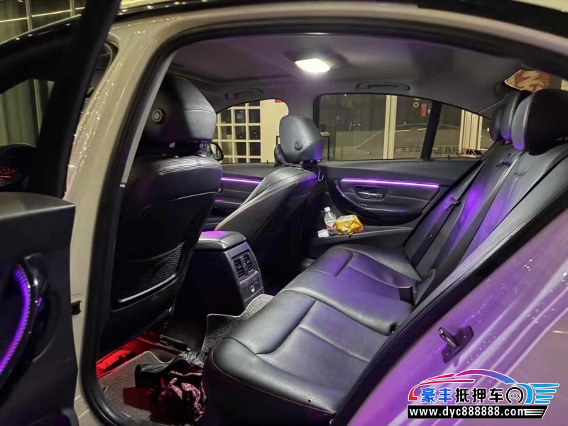 13年宝马3系轿车抵押车出售