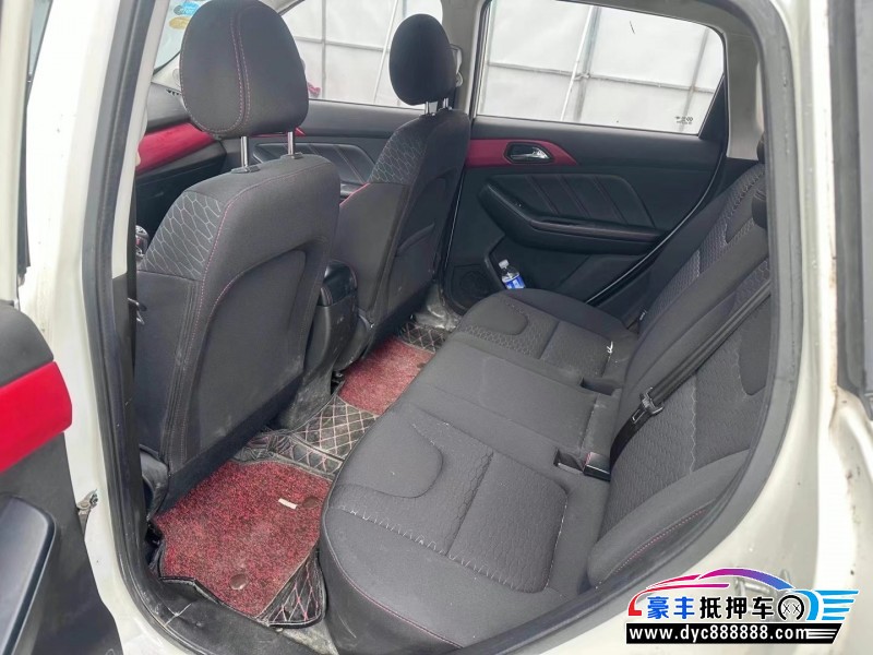 16年北汽绅宝X35轿车抵押车出售