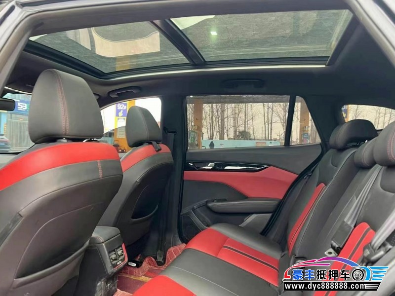 22年东风风神奕炫轿车抵押车出售