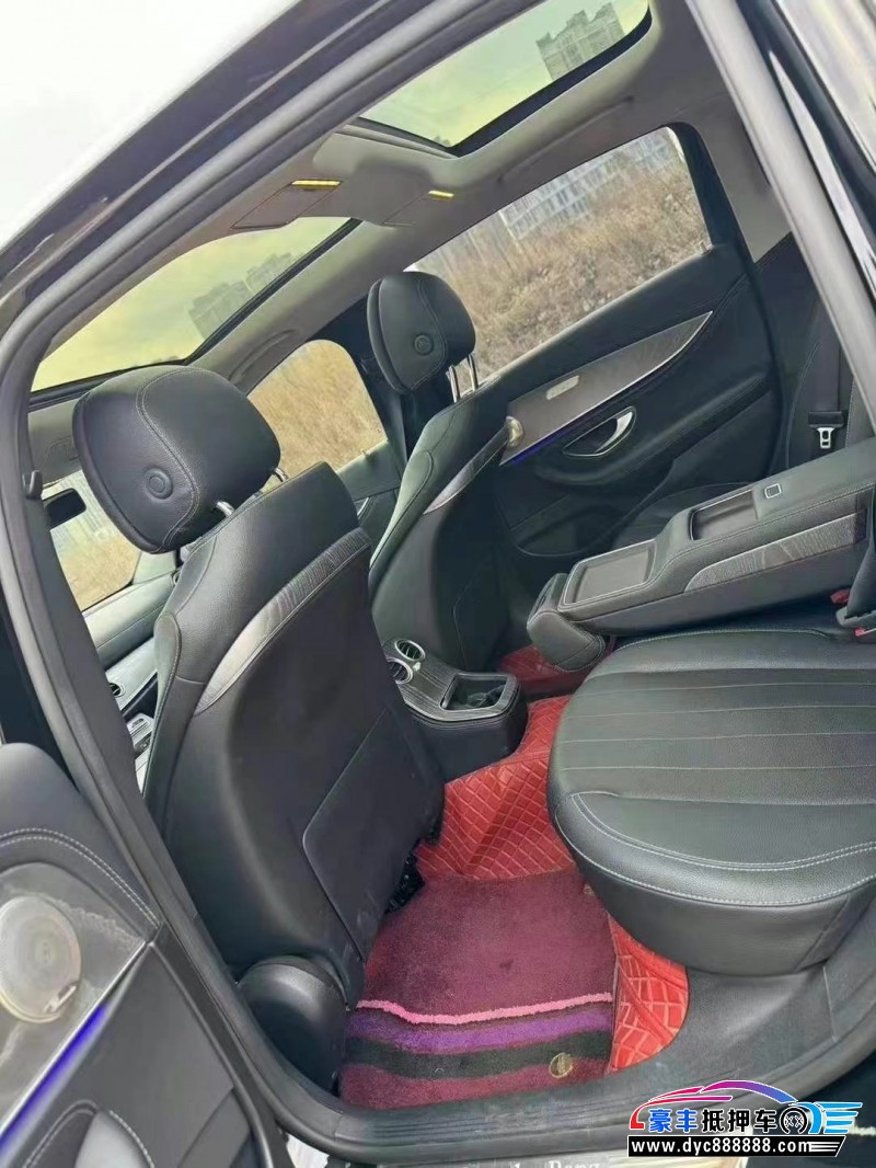 21年奔驰E轿车抵押车出售