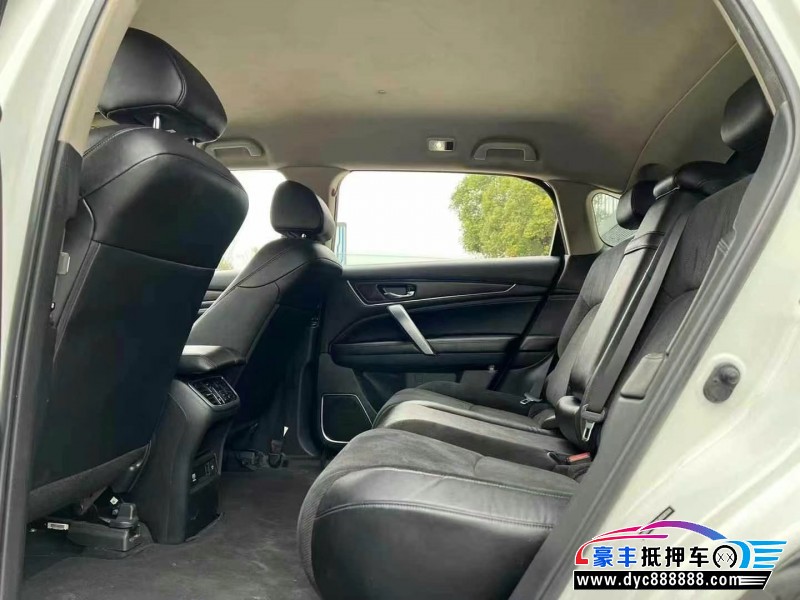 19年本田冠道轿车抵押车出售