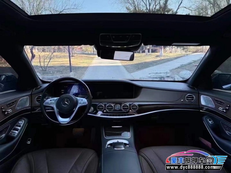 20年奔驰S轿车抵押车出售