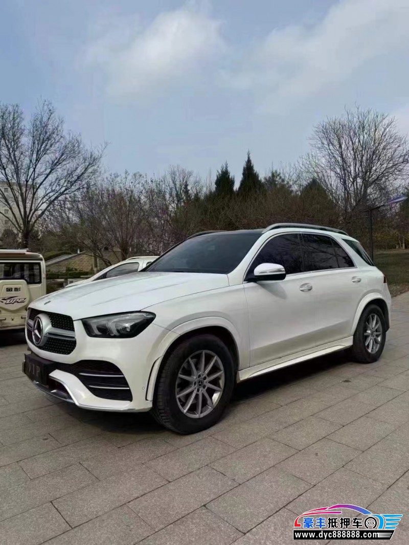 19年奔驰GLE轿车抵押车出售