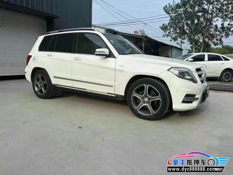 16年奔驰GLKSUV抵押车出售