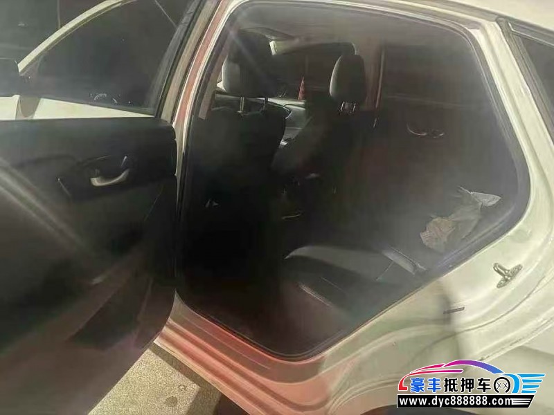 21年本田凌派轿车抵押车出售