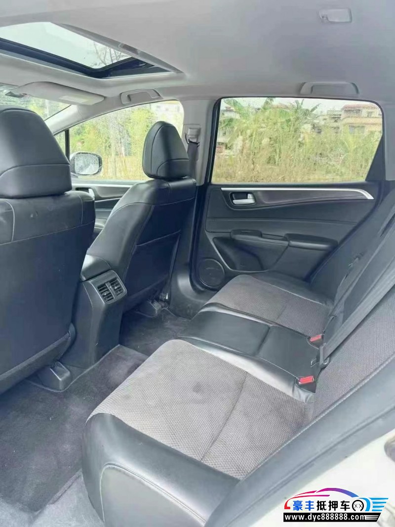 16年本田杰德轿车抵押车出售