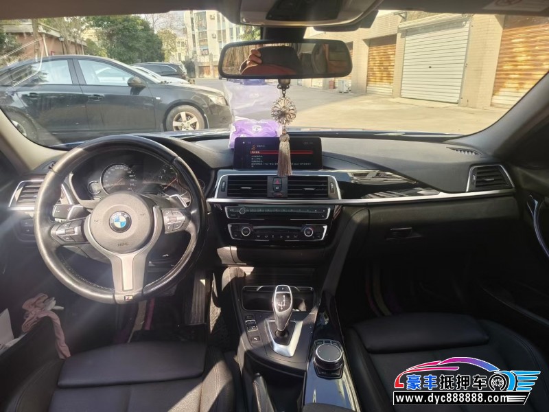 19年宝马3系轿车抵押车出售