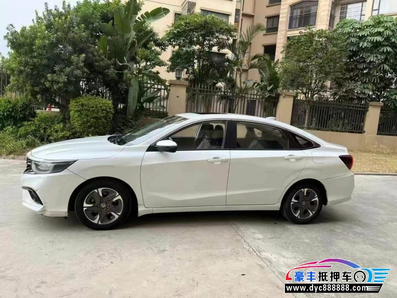 19年本田享域轿车抵押车出售