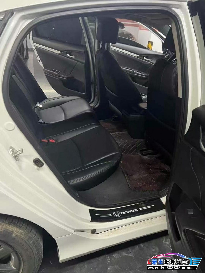 19年本田思域轿车抵押车出售