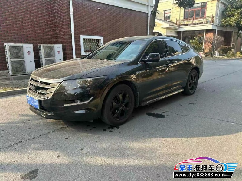 13年本田歌诗图轿车抵押车出售