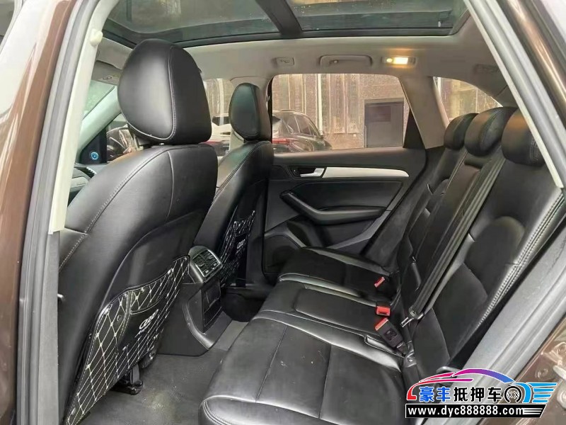 15年奥迪Q5轿车抵押车出售