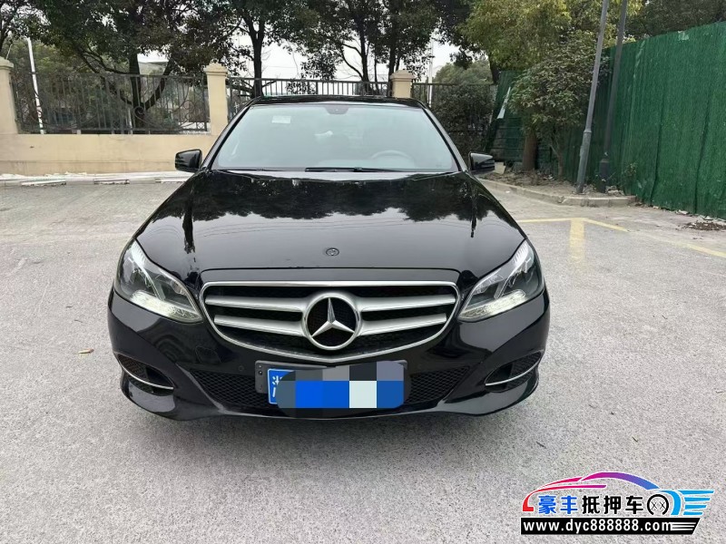 14年奔驰E轿车抵押车出售