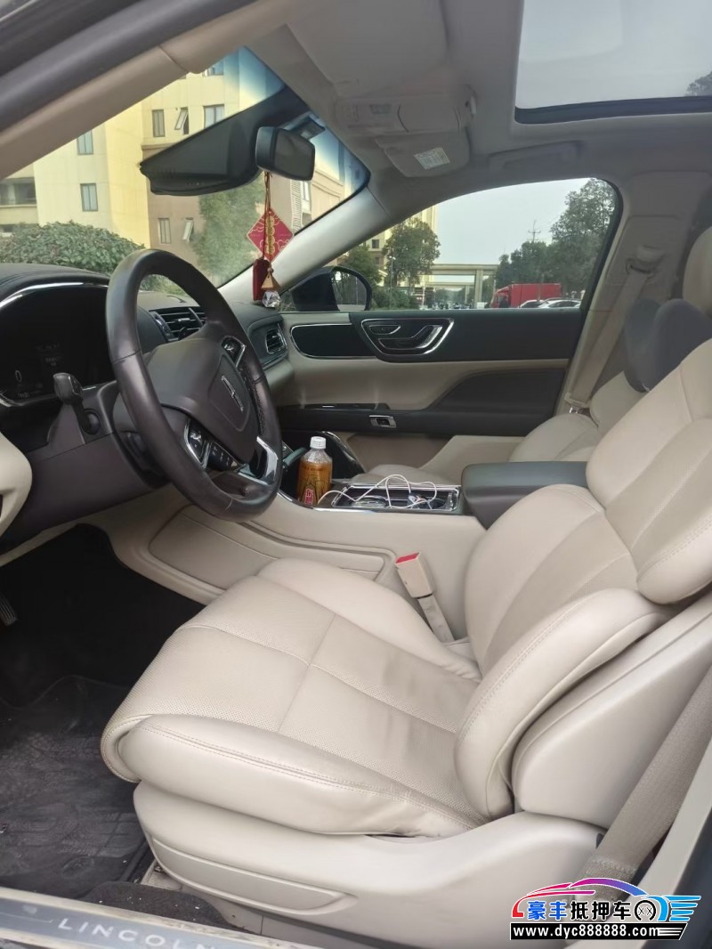 21年林肯大陆轿车抵押车出售