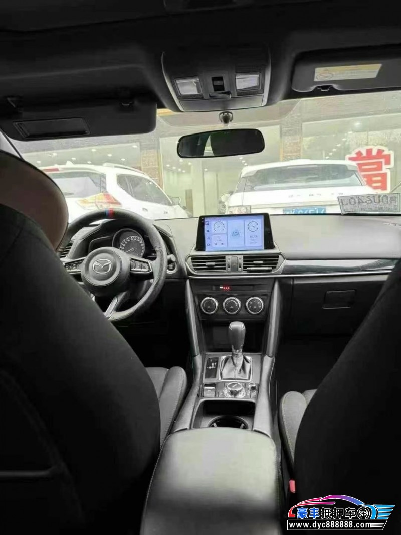 21年马自达CX-4轿车抵押车出售