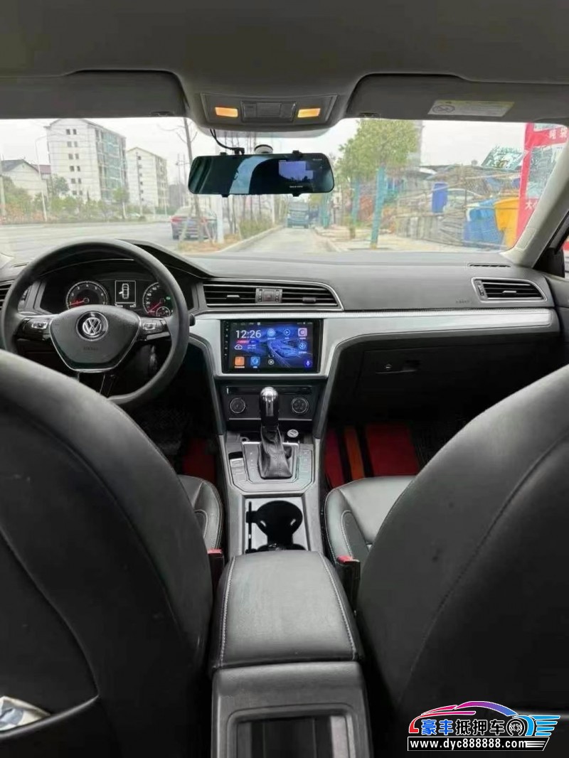 19年大众凌渡轿车抵押车出售