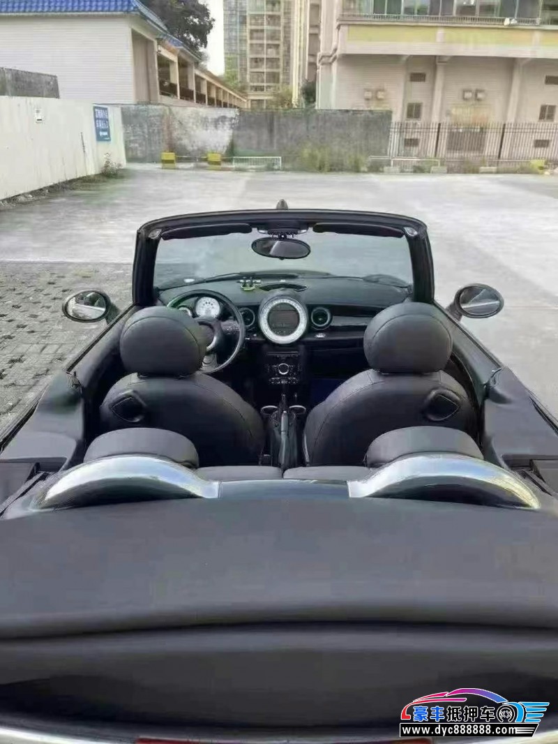 15年宝马MINI轿车抵押车出售