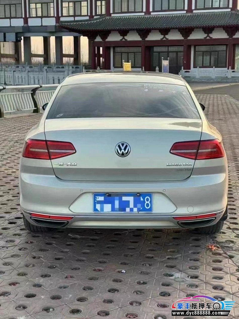 18年大众迈腾轿车抵押车出售