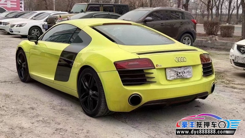 16年奥迪R8轿车抵押车出售