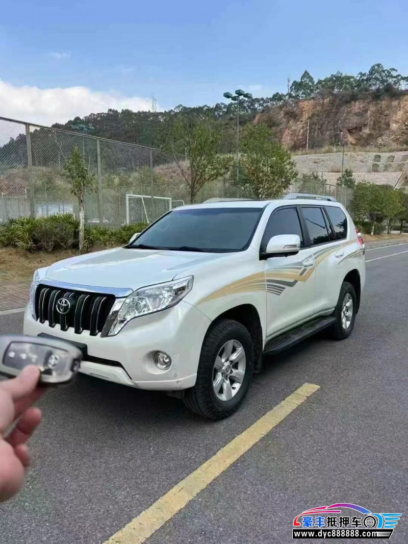 15年丰田普拉多（霸道）轿车抵押车出售
