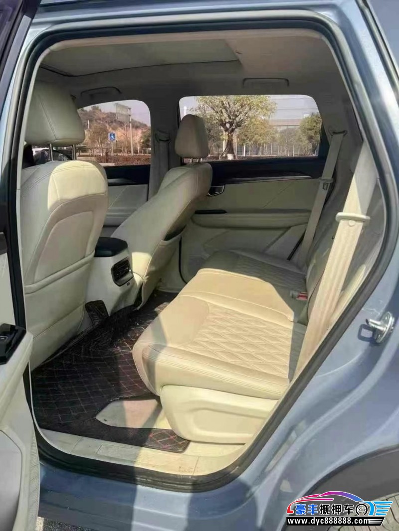 22年五菱星辰轿车抵押车出售