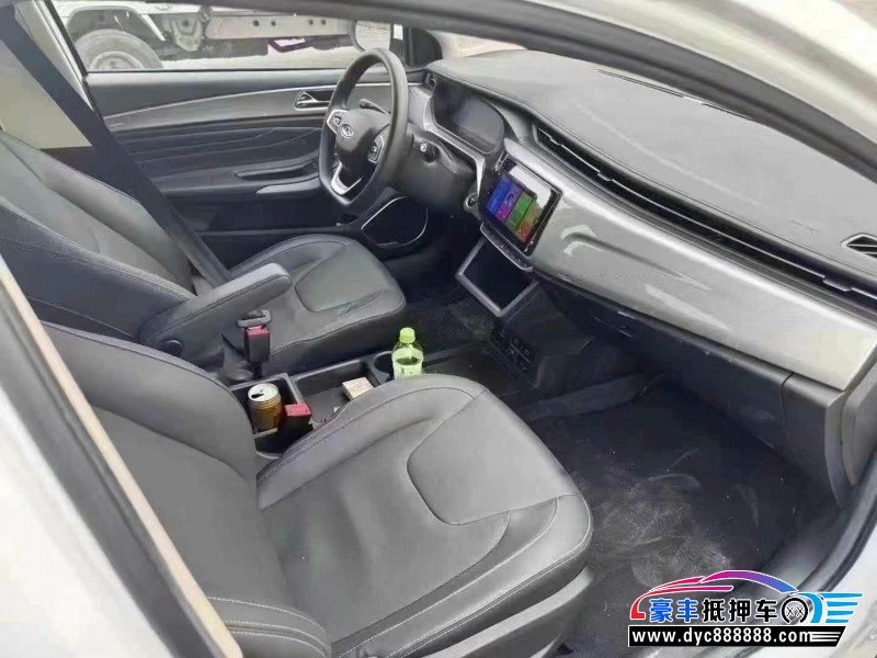 24年奇瑞艾瑞泽轿车抵押车出售