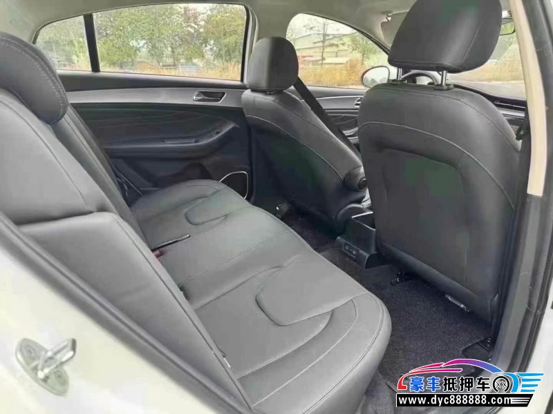 24年奇瑞艾瑞泽轿车抵押车出售