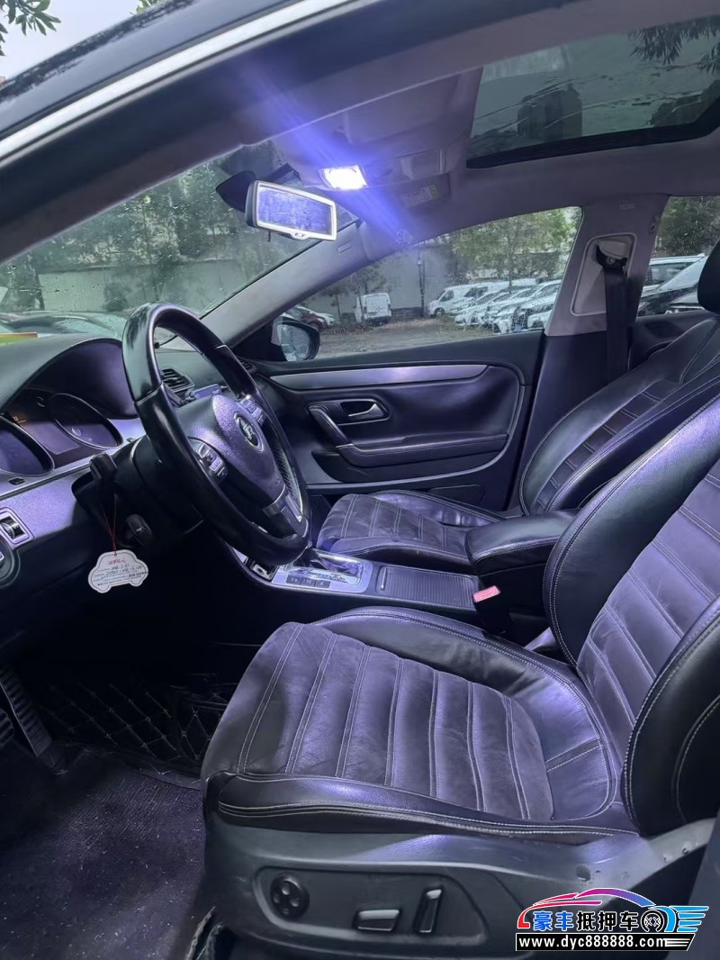 10年大众CC轿车抵押车出售