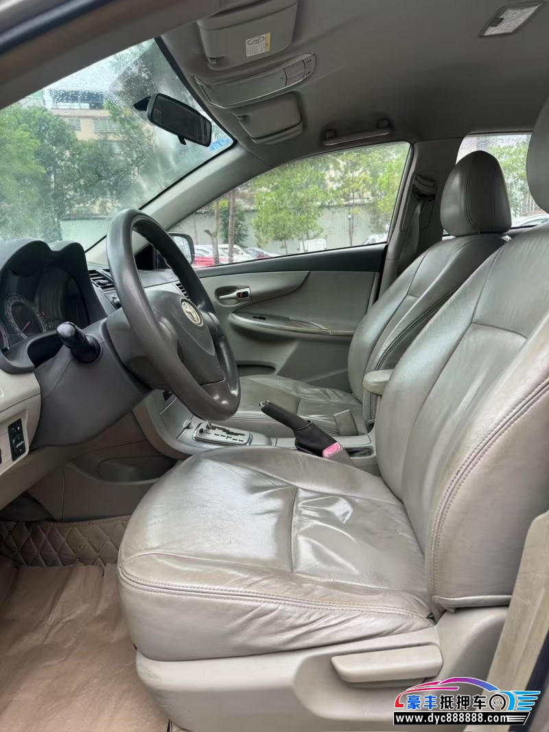 10年丰田卡罗拉轿车抵押车出售