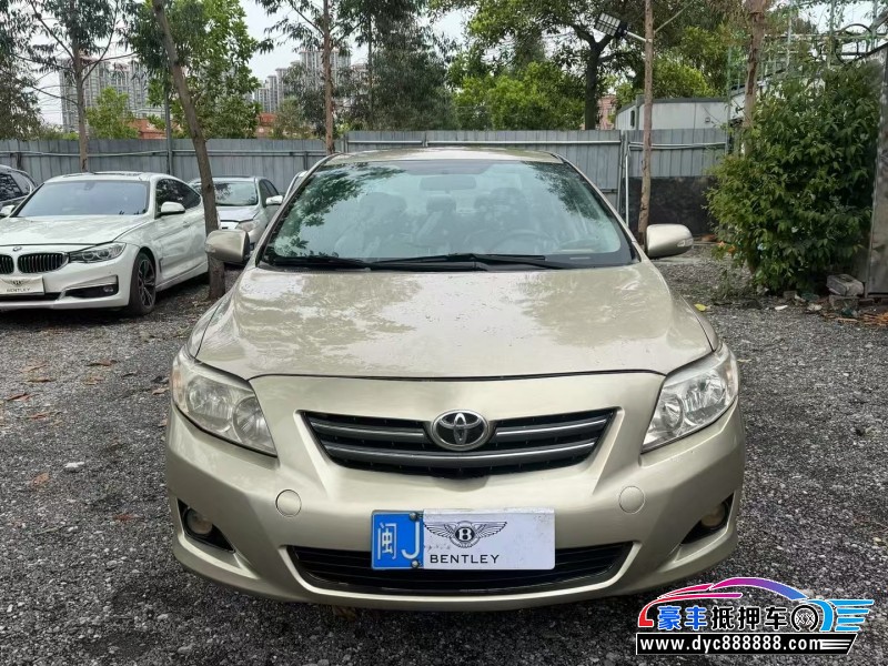 10年丰田卡罗拉轿车抵押车出售