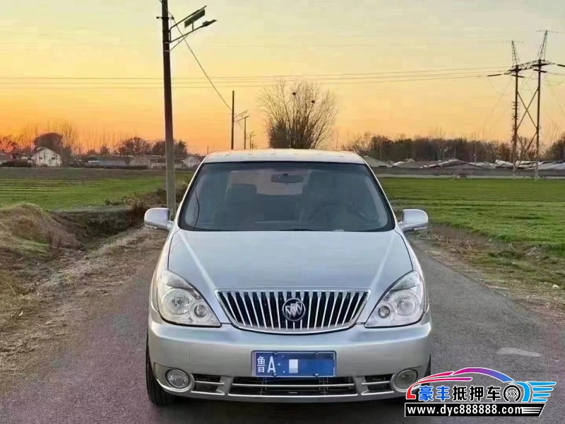 14年别克GL8MPV抵押车出售