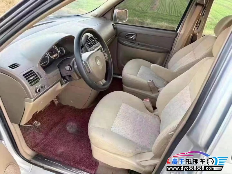 14年别克GL8MPV抵押车出售