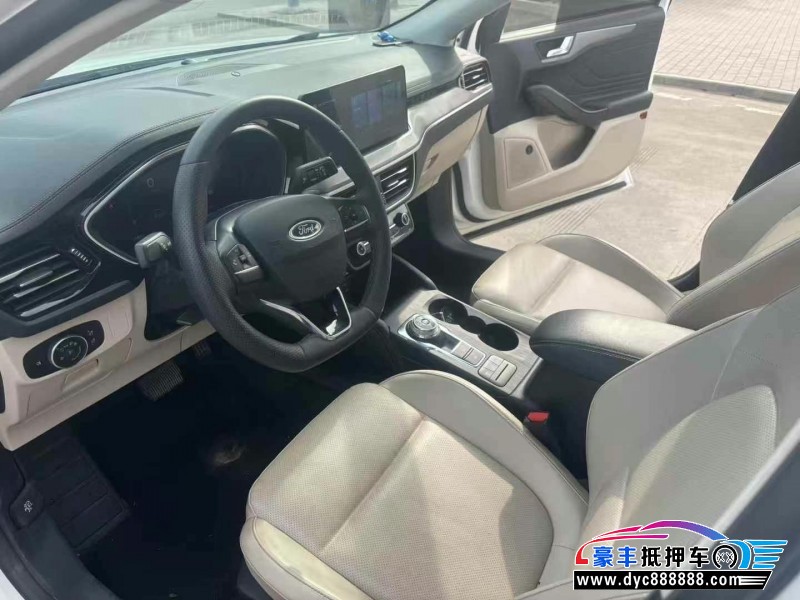 21年福特福克斯轿车抵押车出售