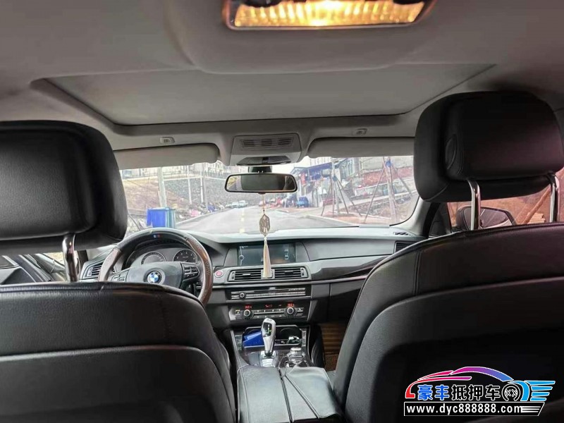 11年宝马5系轿车抵押车出售