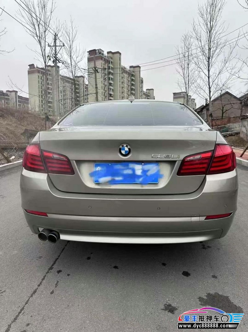 11年宝马5系轿车抵押车出售