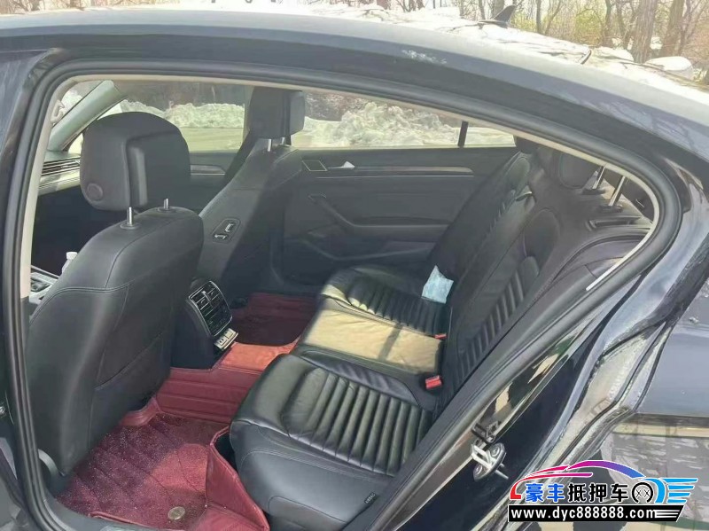 20年大众迈腾轿车抵押车出售