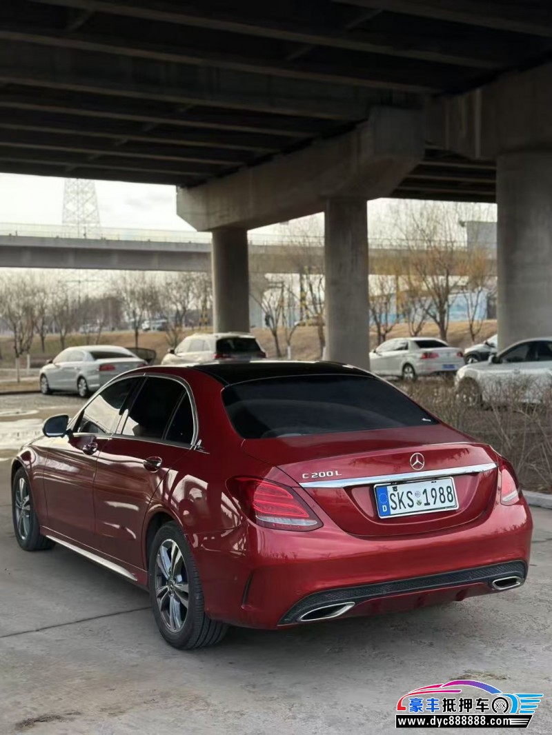 18年奔驰C轿车抵押车出售