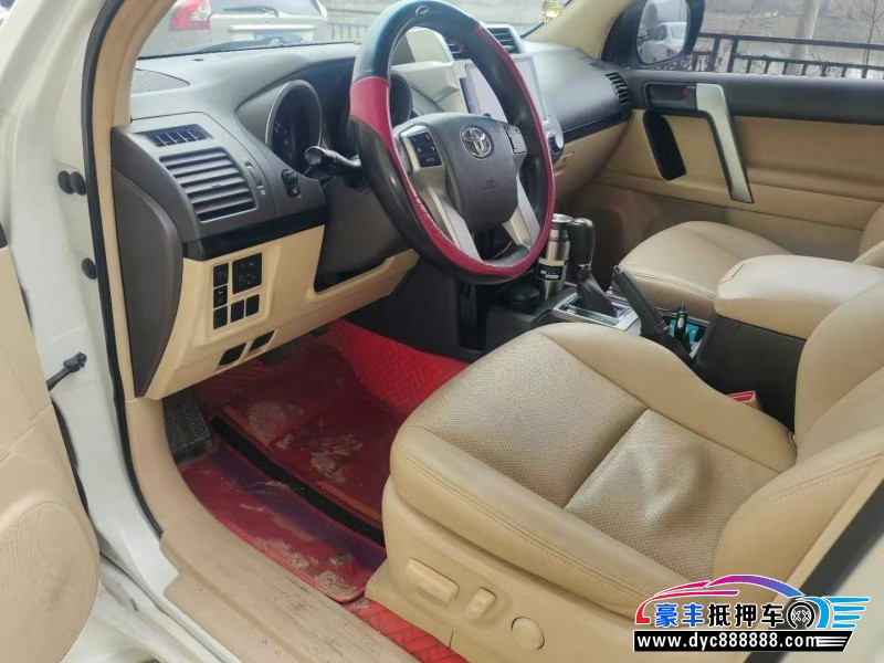 17年丰田普拉多（霸道）轿车抵押车出售