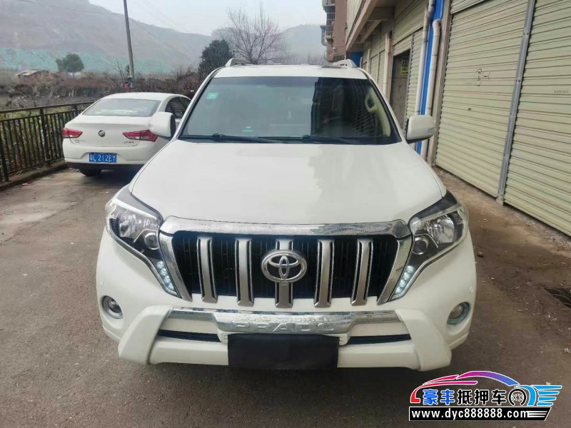 17年丰田普拉多（霸道）轿车抵押车出售