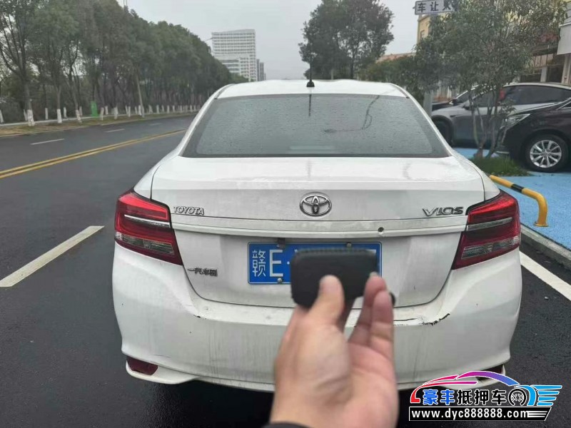 19年丰田威驰轿车抵押车出售