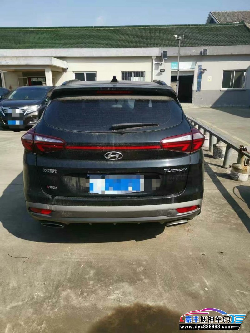 20年现代途胜轿车抵押车出售